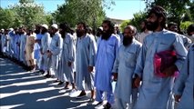 أفغانستان تطلق سراح المئات من سجناء طالبان في دفعة أولى ودعوات لتمديد وقف إطلاق النار