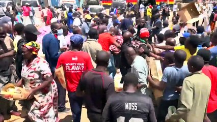 Coronavirus- Food Stampede in Kenya During Lockdown