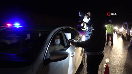 Bayram dönüşü başladı, kilometrelerce araç kuyruğu oluştu