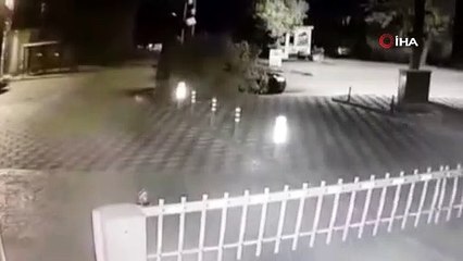 Alkollü halde çarptığı ağaçla 3 kilometre yol gitti