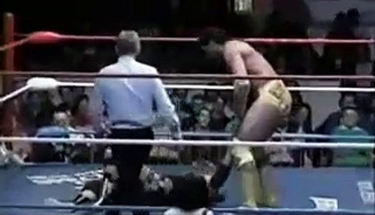 Owen Hart vs Razor Ramon in Stampede Wrestling