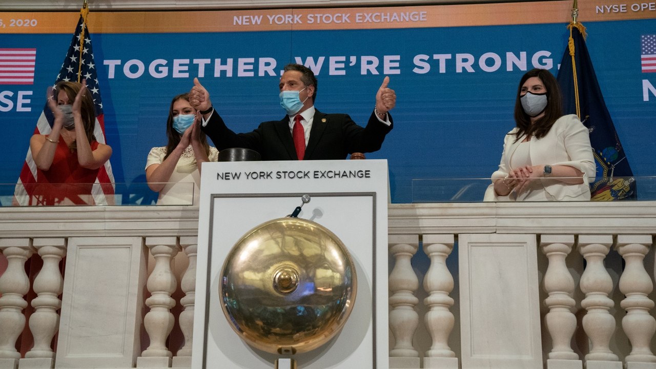 US stocks surge as NYSE trading floor reopens