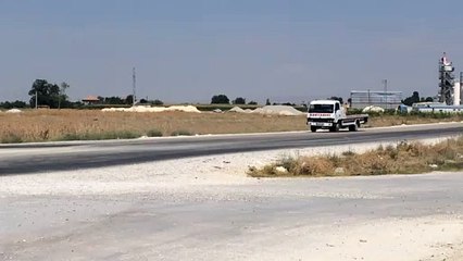 oto kurtarıcı içinde karı kız bakın ne yaptılar
