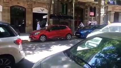 Insultos homófobos en la manifestación de Vox en Barcelona