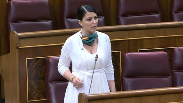 La ultraderecha anuncia querella contra número 2 de Interior y directora de la Guardia Civil