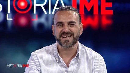 “Luaj futboll me paterica”