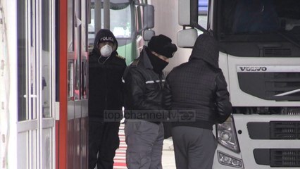 Top News - Bullgaria hap kufijtë/ Lejon hyrjen e qytetarëve të BE-së