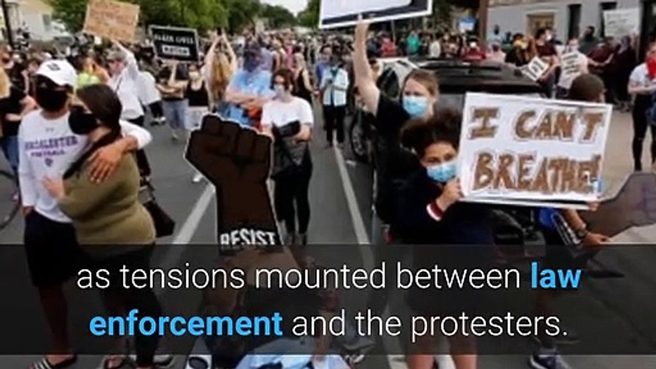 Minneapolis 4 Police Involved in the Death of a Black Man - Doing Protest