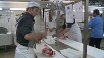 Top News – Covid-19 në Gjermani/ Industria e mishit rrit çmimet