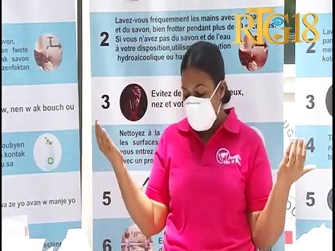 Fondation Rose et Blanc fè yon don 3mil kit ijyenik ak Croix Rouge Haïtienne nan kad lit kont Corona