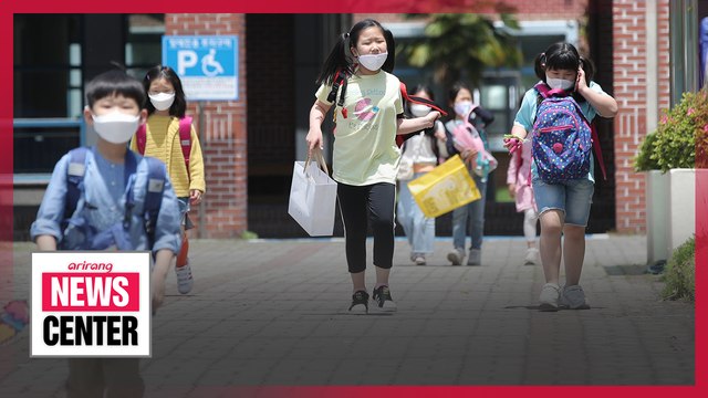 2.4 mil. S. Korean students return classes in phased reopening
