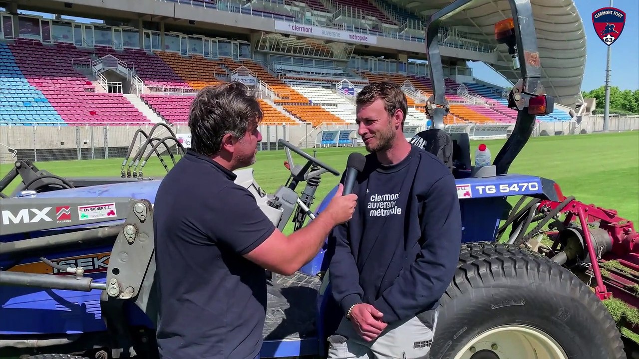 Rencontre avec les agents techniques de terrain du Stade Gabriel-Montpied