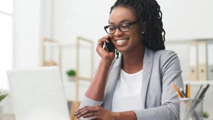 Americans With Jobs See Salaries Cut