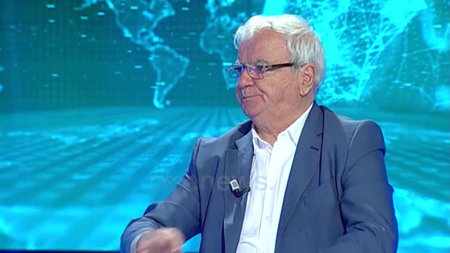 Ora News - Ngjela komenton mesazhin e Yuri Kim: Frikën e ka tek Rama, të tjerët janë në trotuar