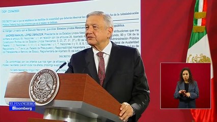 Pago de Walmart al SAT alcanzaría para que 30 mil alumnos estudien en el extranjero, estima AMLO