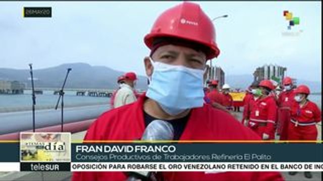 Trabajadores petroleros de Venezuela celebran arribo de barcos iraníes