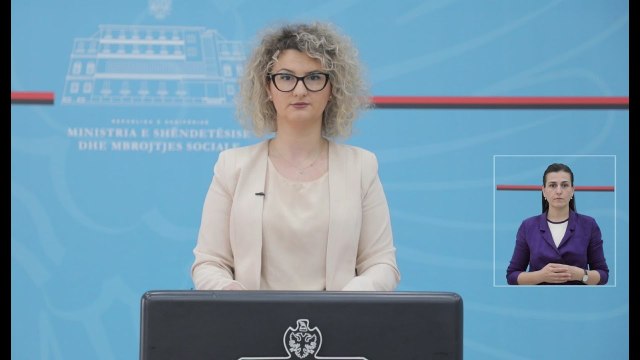 21 raste të reja me COVID vetëm në Tiranë, 13 personel mjekësor në QSUT, i infektoi një infermiere!