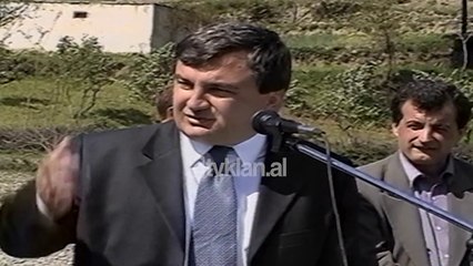 Kryeministri Meta në Gramsh - (23 Prill 2000)