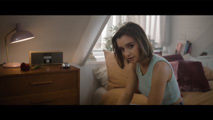 Eves Karydas - Complicated