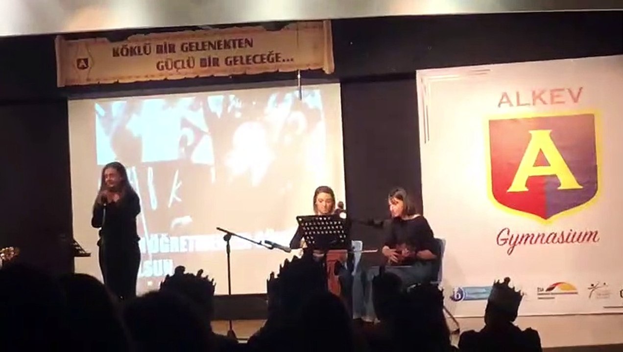 Cas Journal 2020 - Playing the violin for the World Teachers’ Day -1