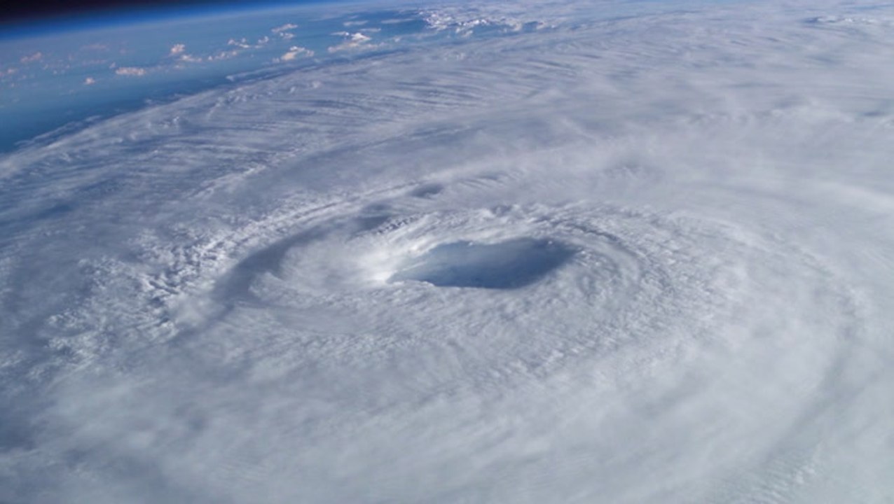 Knowing the difference between tropical and subtropical storms