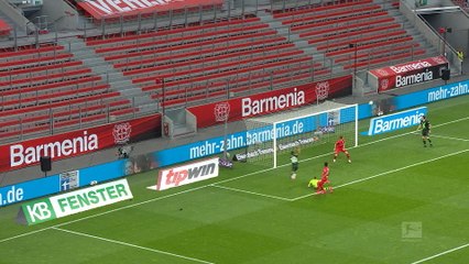 Leverkusen's Champions League hopes hit by heavy home defeat