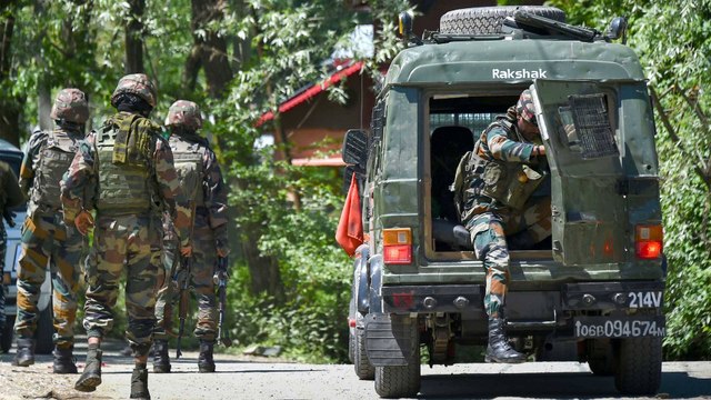 JK: IED found in Pulwama, major terrorist attack averted