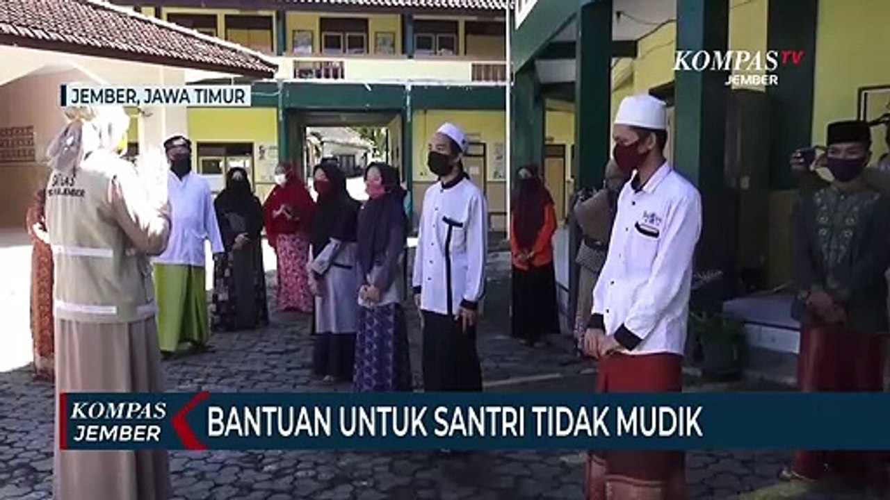 Bantuan Untuk Santri Tidak Mudik dan Warga Cacat Berat