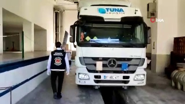 Sarp Sınır Kapısı'ndan kaçak geçmek isterken kameralara böyle yakalandı