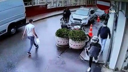 Kapkaç yapan hırsız saniyeler içinde böyle yakalandı