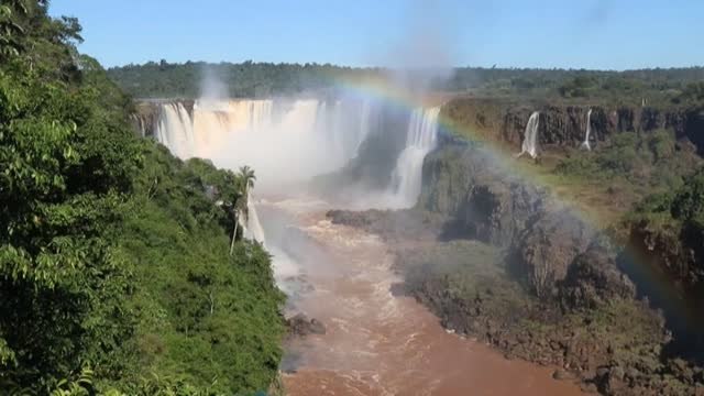 Las cataratas de Iguazú se recuperan después de la sequía