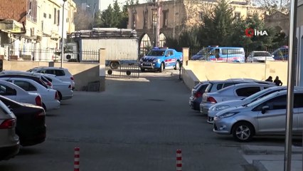 Hayvanlar için sahte kulak küpesi üreten şahıslara operasyon: 14'ü veteriner 17 gözaltı