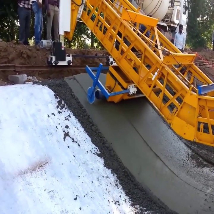 Asphalt paving process