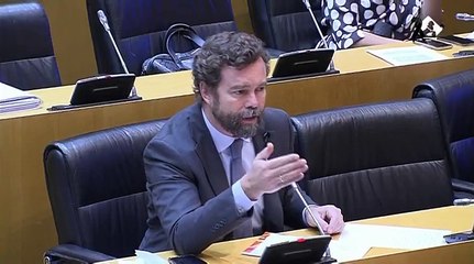 Tremendo pique entre Espinosa e Iglesias: "A VOX le gustaría dar un golpe de Estado, pero que no se atreven"
