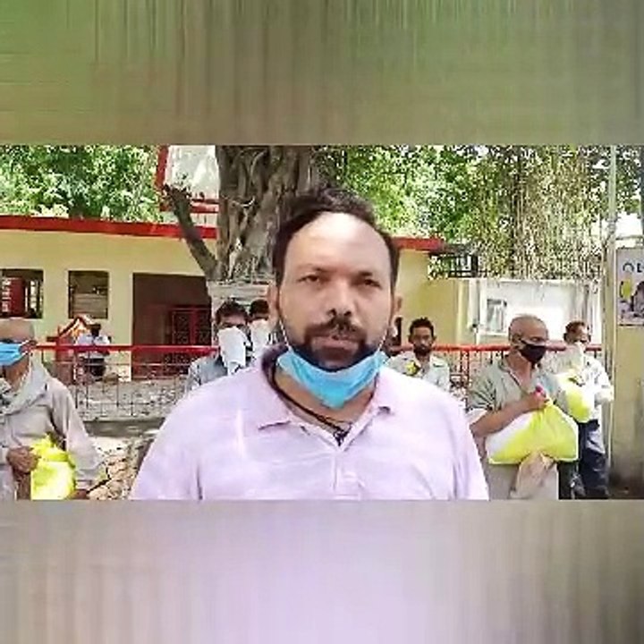 दक्षिण व्यापार मंडल की तरफ से जरूरतमंद को बाँटी...