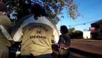 Dengue: Agentes do Controle de Endemias orientam moradores do Bairro Parque São Paulo
