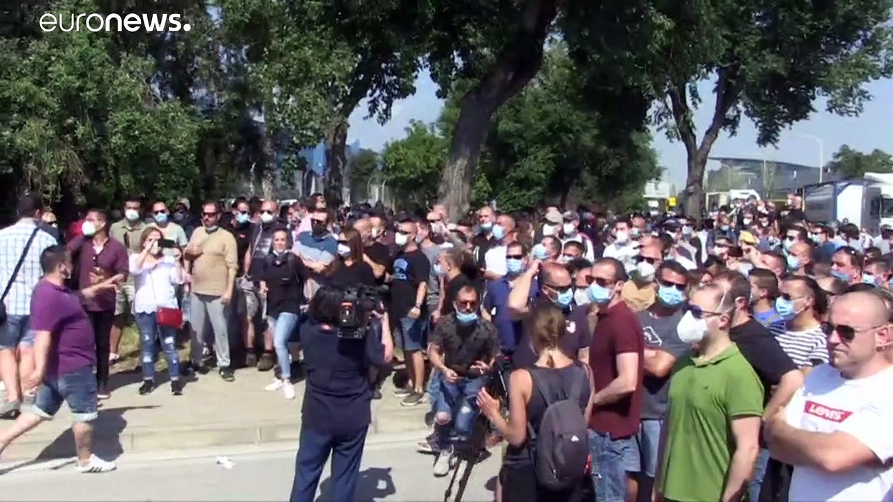 Nissan fecha fábrica de Barcelona