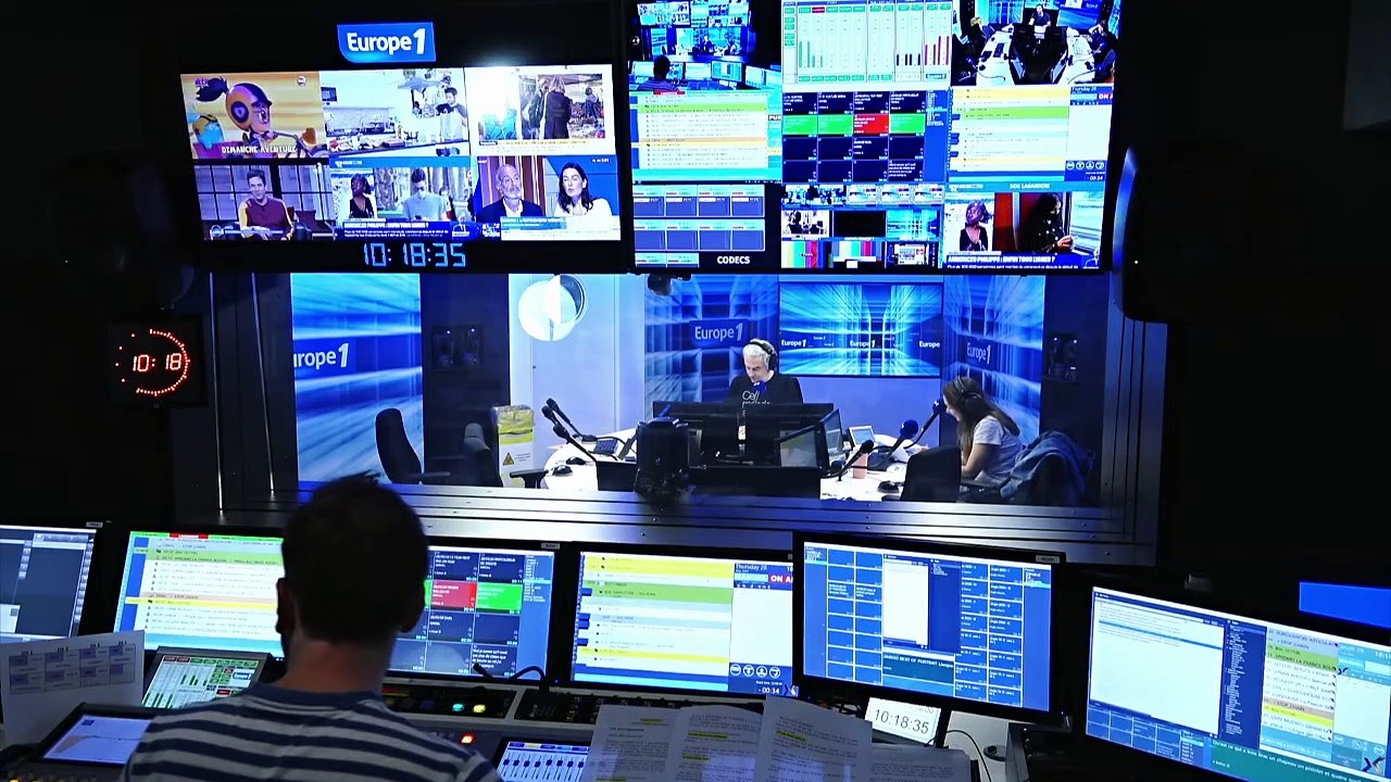 "Jouer avec des images est à la portée de tous" : Michel Hazanavicius publie le scénario de "La Classe américaine"