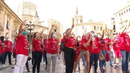 Manifestación de hosteleros valencianos contra la ley del Juego