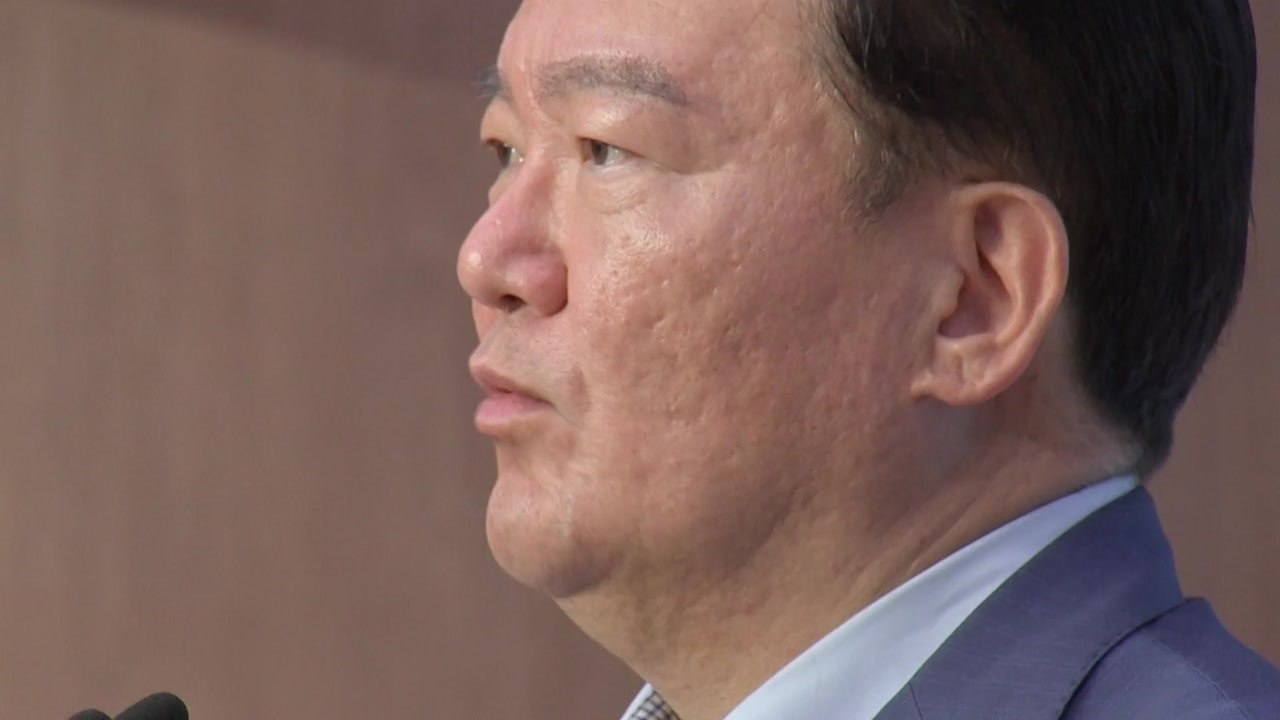 민경욱, 투표용지 전달 제보자 공개..."정당 추천 참관인" / YTN