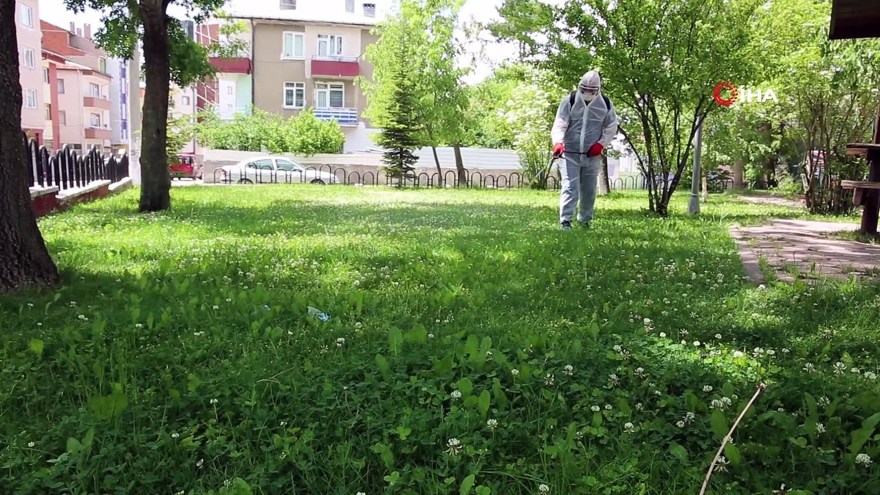 Camiler cemaat için hazırlanıyor