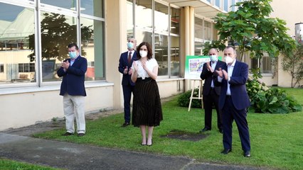 Ayuso guarda un minuto de silencio por los fallecidos de Covid-19