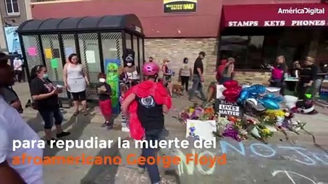 Segunda noche de fuertes protestas en Mineápolis por la muerte de George Floyd a manos de la policía