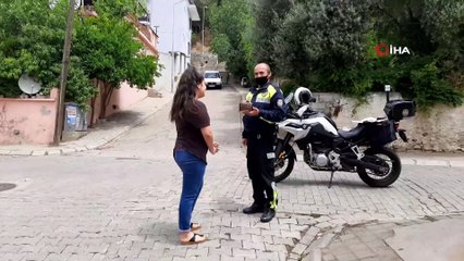 - Motosikletli polisten İlayda’ya pastalı doğum günü sürprizi