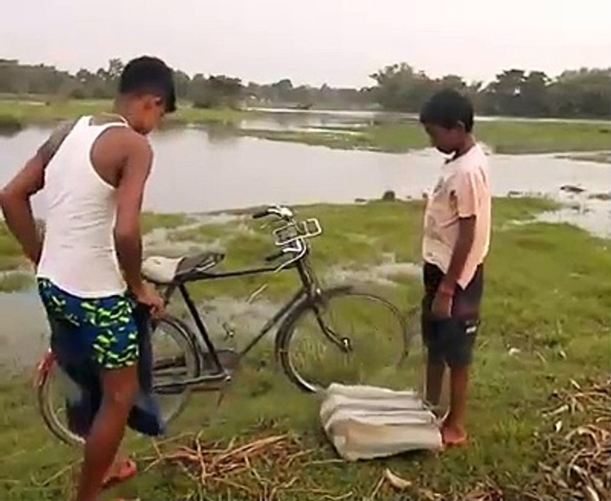 100007-6-2020 যারা মাছ ধরতে পছন্দ করেন তারা হাত তোলেন