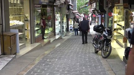 'Altın ve döviz işlemlerindeki vergi vatandaşlara yansıyacak mı?' uzmanı anlattı