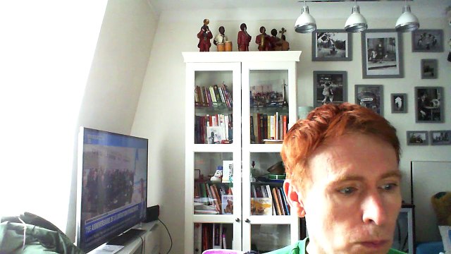 Wiwi égratigne ma tête mon coeur