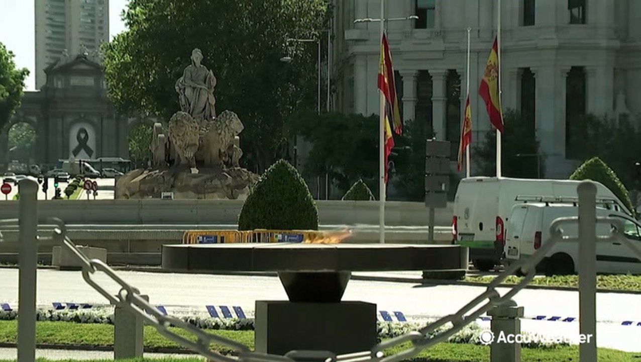 Madrid holds tribute to COVID-19 victims
