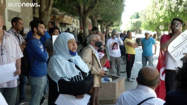 Sura del Corona : ragazza tunisina in tribunale per aver condiviso un post ironico sull'Islam