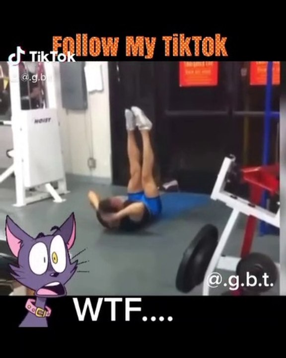 WHAT IS HE DOING #gymfail